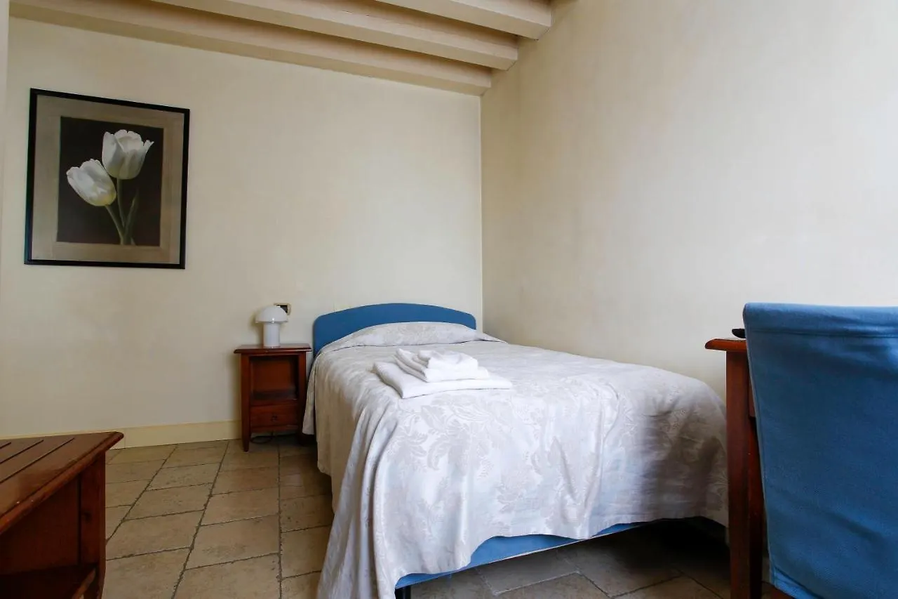 Relais Villa Selvatico ロンカーデ